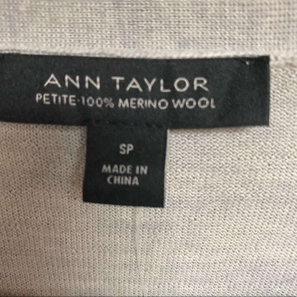 Ann Taylor | Merino Wool Tie Waist Sweater Size SP - Picture 4 of 8